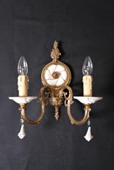 Bronzové nástěnné světlo od PERIS ANDREU, S.A. Bronzové nástěnné světlo od PERIS ANDREU, S.A.