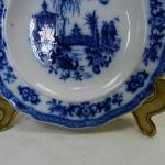 Dekorační kobaltový talíř s čínským motivem Dekorační kobaltový talíř s čínským motivem