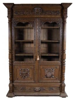 Starožitná knihovna vyřezávaná z dubu Starožitná knihovna vyřezávaná z dubu