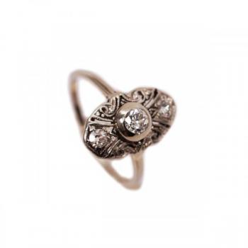 Zlatý prsten s diamanty Zlatý prsten s diamanty