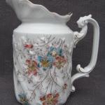 Přátelská souprava , plasticky zdobená  Přátelská souprava , plasticky zdobená