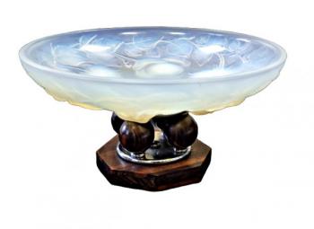 OPÁLOVÁ MÍSA RŮŽE ETLING NA DŘEVĚNÉM PODSTAVCI OPÁLOVÁ MÍSA RŮŽE ETLING NA DŘEVĚNÉM PODSTAVCI