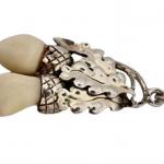 Stříbrný přívěsek lístky s grandlemi Stříbrný přívěsek lístky s grandlemi