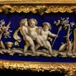 Bronzové hodiny s porcelánem Alphonse Giroux Bronzové hodiny s porcelánem Alphonse Giroux