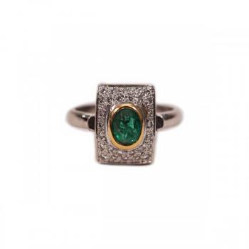 Zlatý prsten s brilianty a smaragdem Zlatý prsten s brilianty a smaragdem