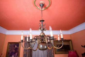 Restaurovaný holandský lustr s rybami Restaurovaný holandský lustr s rybami