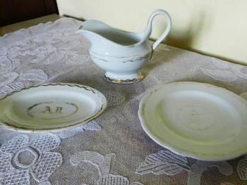 Porcelánová souprava Dalovice kolem 1830 Porcelánová souprava Dalovice kolem 1830