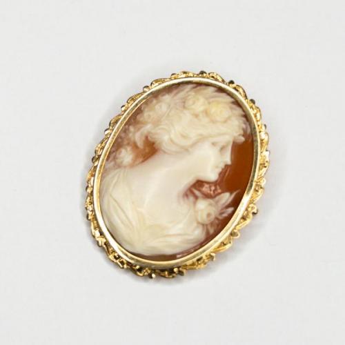 Starožitná zlatá brož s kamejí Starožitná zlatá brož s kamejí