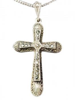 KŘÍŽEK S MARKAZITY NA ŘETÍZKU KŘÍŽEK S MARKAZITY NA ŘETÍZKU