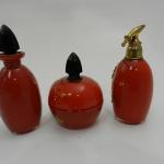 Zlacená souprava: Dóza, flakon a karafa Zlacená souprava: Dóza, flakon a karafa