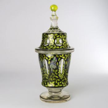 Pohár s víkem Pohár s víkem