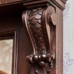 Monumentální zrcadlo v neorenesančním stylu  Monumentální zrcadlo v neorenesančním stylu