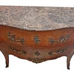 Komoda s mramorovou deskou Komoda s mramorovou deskou