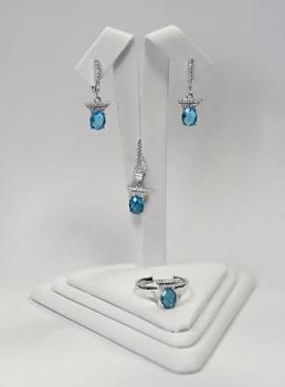 Stříbrná souprava s modrými kameny Stříbrná souprava s modrými kameny