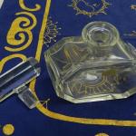 Ručně broušená souprava flakon a dóza Ručně broušená souprava flakon a dóza