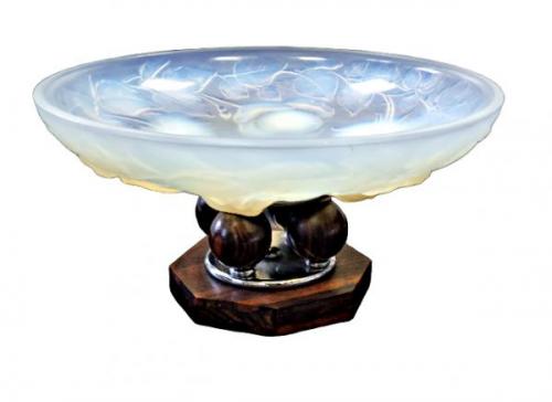 OPÁLOVÁ MÍSA RŮŽE ETLING NA DŘEVĚNÉM PODSTAVCI OPÁLOVÁ MÍSA RŮŽE ETLING NA DŘEVĚNÉM PODSTAVCI