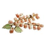 Zlatá brož ve tvaru květiny s korály Zlatá brož ve tvaru květiny s korály