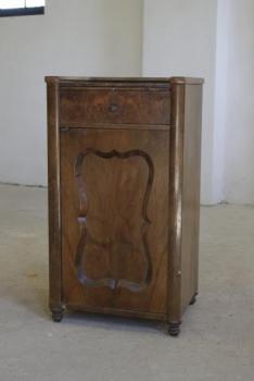 Stolek biedermeier Stolek biedermeier