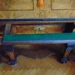 Sekretář zámeckého typu 18 století Sekretář zámeckého typu 18 století