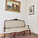 Párové sofy Ludvík XV z 18. století Párové sofy Ludvík XV z 18. století