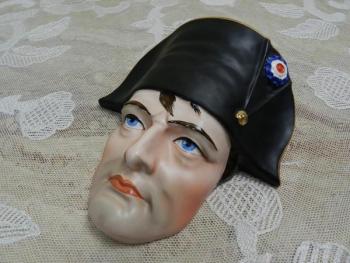 Art deco ručně malovaná maska na zeď, Napoleon Art deco ručně malovaná maska na zeď, Napoleon