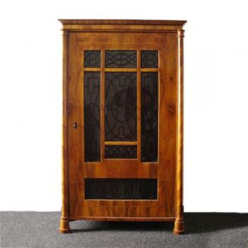 Knihovna Biedermeier Knihovna Biedermeier