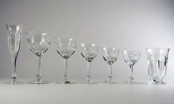 128. Nápojový servis pro 12 osob 128. Nápojový servis pro 12 osob