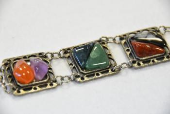 Náramek masivní s přírodními kameny Náramek masivní s přírodními kameny