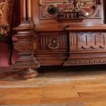 Luxusní starožitná šatní skříň ze zámku Luxusní starožitná šatní skříň ze zámku