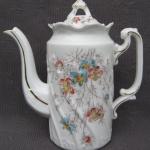 Přátelská souprava , plasticky zdobená  Přátelská souprava , plasticky zdobená