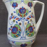 Přátelská souprava s lidovým dekorem  Přátelská souprava s lidovým dekorem