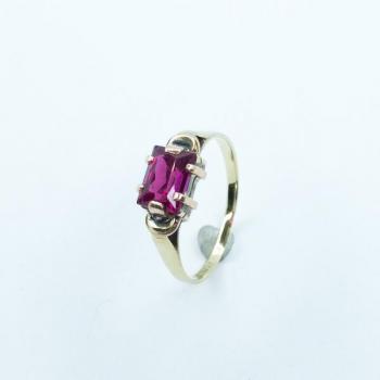 Starožitný zlatý prsten  Starožitný zlatý prsten