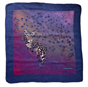 Šátek Dior - modro-fialový s leopardem Šátek Dior - modro-fialový s leopardem