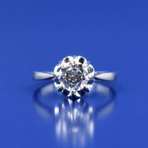 Au 750/1000/ 3,00 g, briliant 0,84 ct (F-G/Si), Francie 1970 Au 750/1000/ 3,00 g, briliant 0,84 ct (F-G/Si), Francie 1970