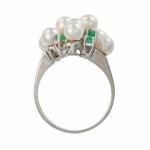 Zlatý prsten s přírodními diamanty a perlami Akoya Zlatý prsten s přírodními diamanty a perlami Akoya