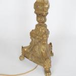 Starožitná stojací lampa z kostelního svícnu Starožitná stojací lampa z kostelního svícnu