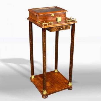 Stolek na doutníky / Kuřácký stolek  / T 1915 Stolek na doutníky / Kuřácký stolek  / T 1915