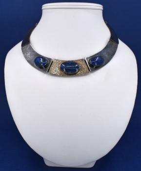 Stříbrný náhrdelník s lapis lazuli Stříbrný náhrdelník s lapis lazuli