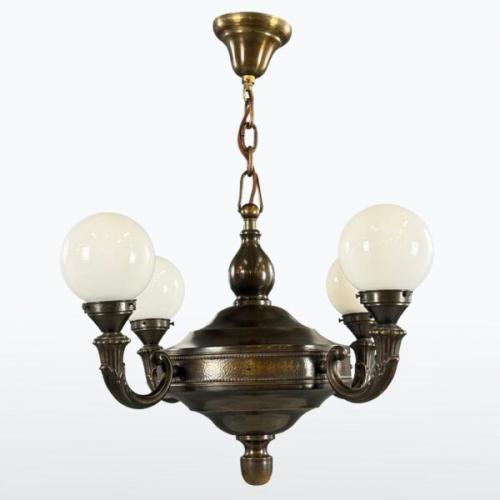 Mosazný lustr, 1930, Československo Mosazný lustr, 1930, Československo