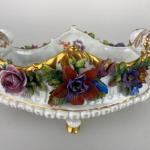 Porcelánová doza zdobená Porcelánová doza zdobená