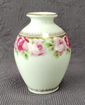 Váza - květinový motiv, zn. Carl Knoll, Karlsbad Váza - květinový motiv, zn. Carl Knoll, Karlsbad