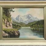 Jezero v horské krajině  Jezero v horské krajině