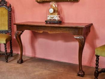 Starožitný konzolový stolek Chippendale Starožitný konzolový stolek Chippendale