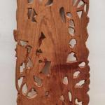 Vřezávaný dřevěný panel z Bali Vřezávaný dřevěný panel z Bali