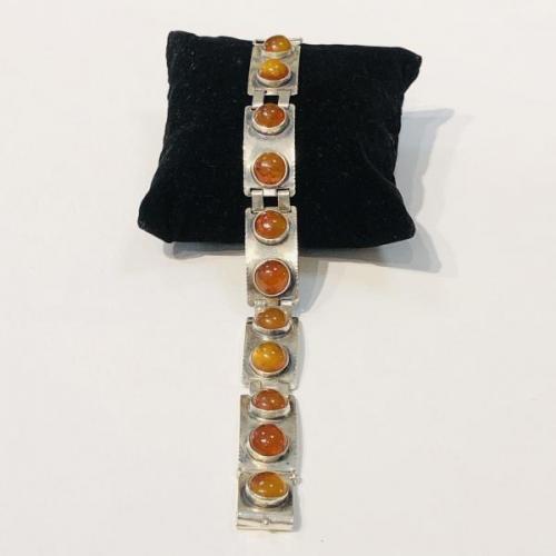 STŘÍBRNÝ NÁRAMEK S JANTAREM STŘÍBRNÝ NÁRAMEK S JANTAREM