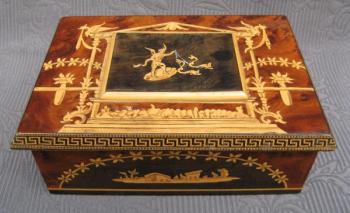 Šperkovnice s intarzií Šperkovnice s intarzií