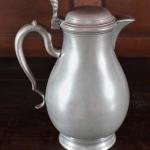 Soubor cínového nádobí z 19. století Soubor cínového nádobí z 19. století