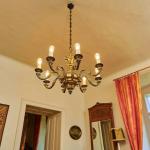 Starožitný francouzský lustr Mazarin Starožitný francouzský lustr Mazarin