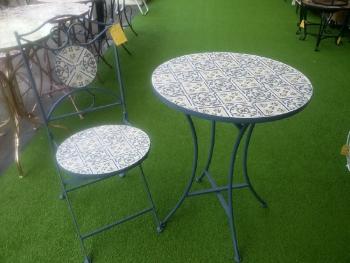 Zahradní sezení vykládané mozaikou 2+1 Zahradní sezení vykládané mozaikou 2+1