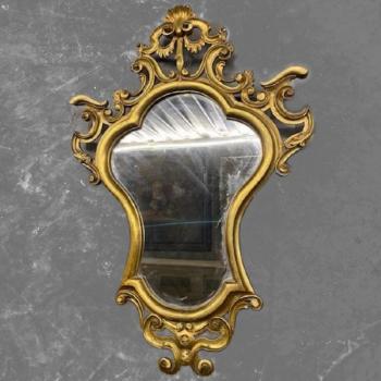 Zlacené zrcadlo s volutou  Zlacené zrcadlo s volutou